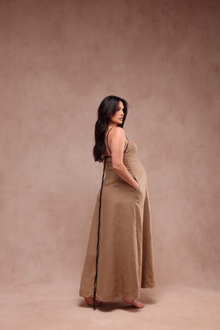 Era in Beige - Image 3